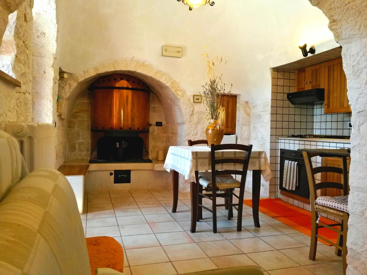 I Trulli Degli Ulivi Vila Locorotondo Exterior foto