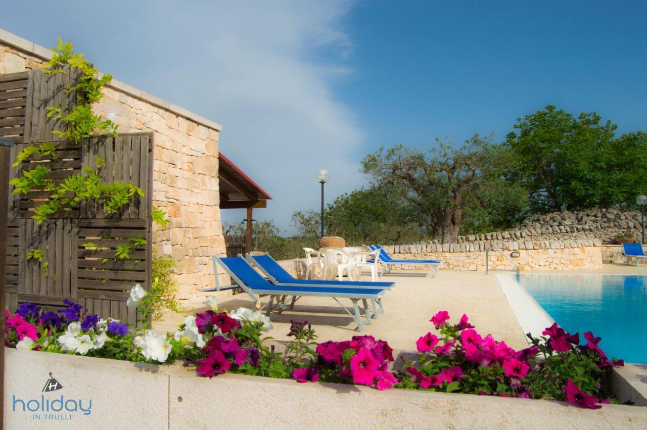I Trulli Degli Ulivi Vila Locorotondo Exterior foto